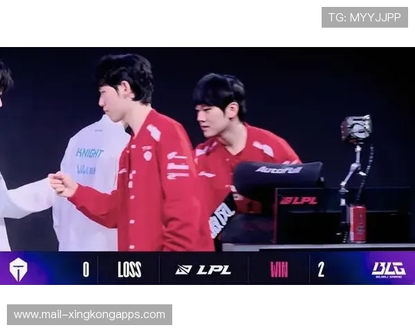 TES小龙区站位太散，被一波团控带走